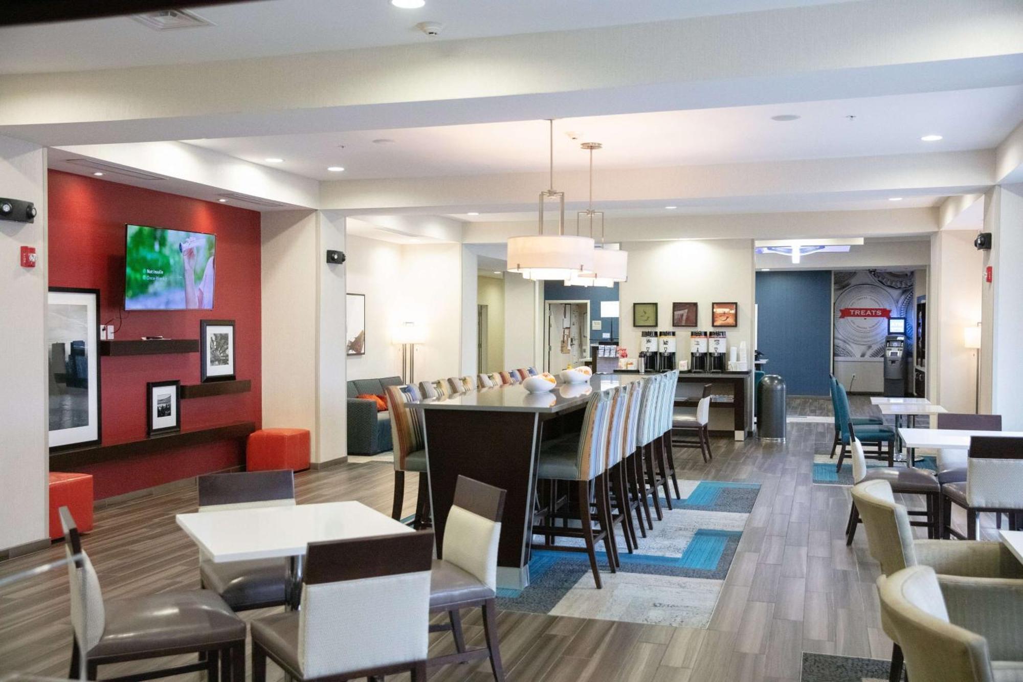 Hotel Hampton Toledo Oregon